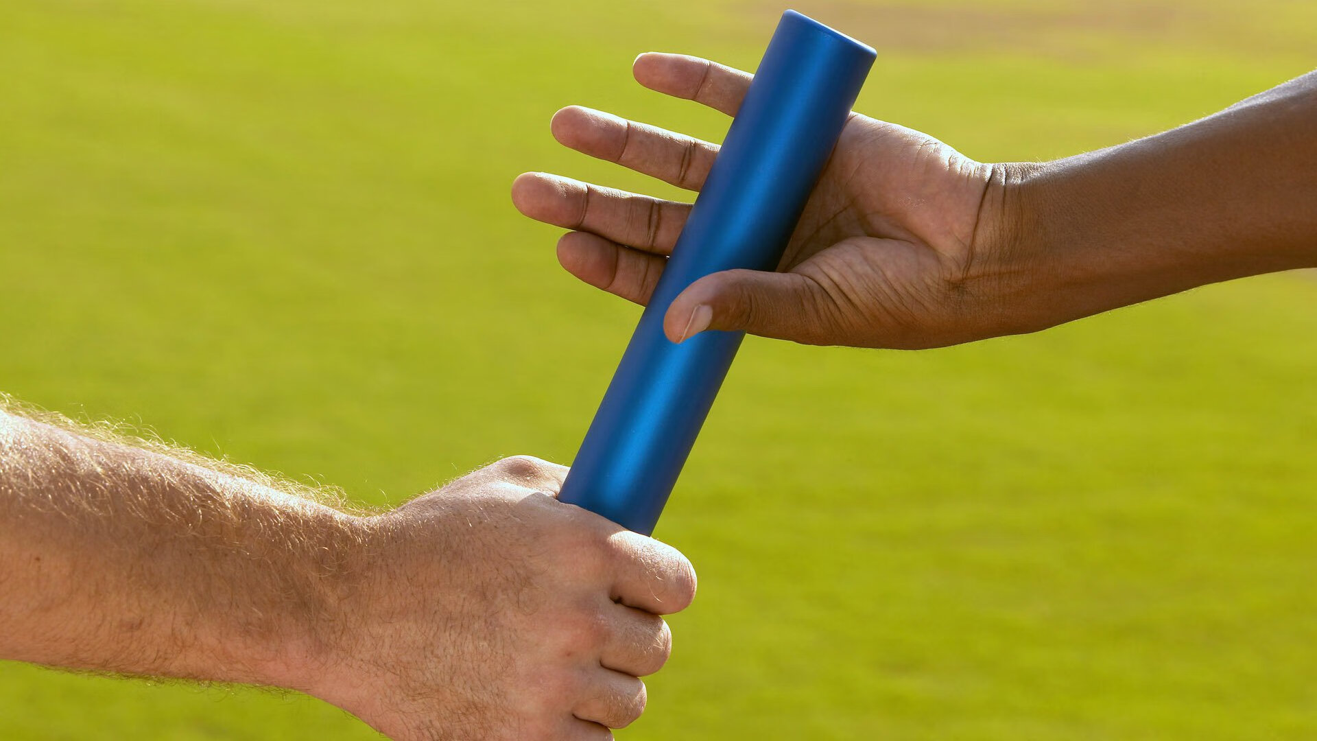 哈兰德梅开二度,继续领跑英超射手榜,英超最佳